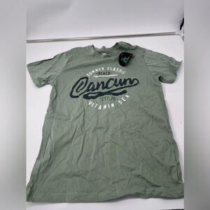 Cancun shirt summer classic beach mid wave beachwear shirt new with tags